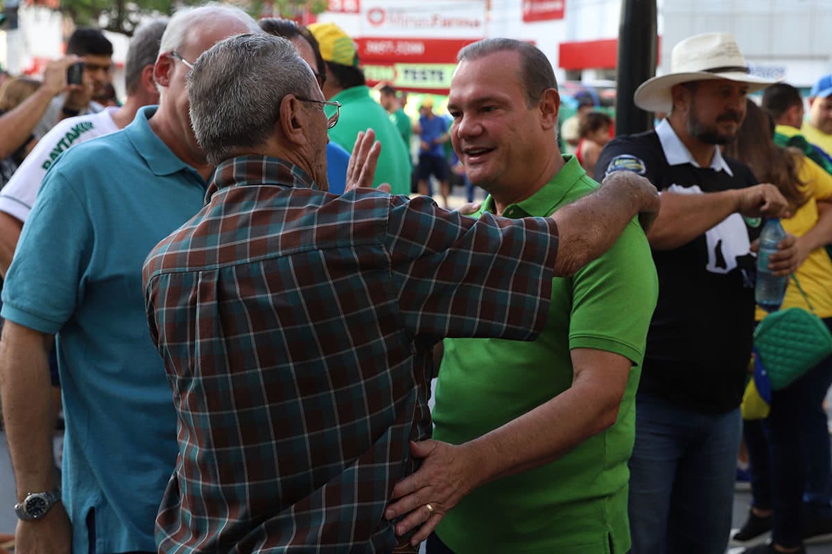 Ato pro bolsonaro praça 8 de abril