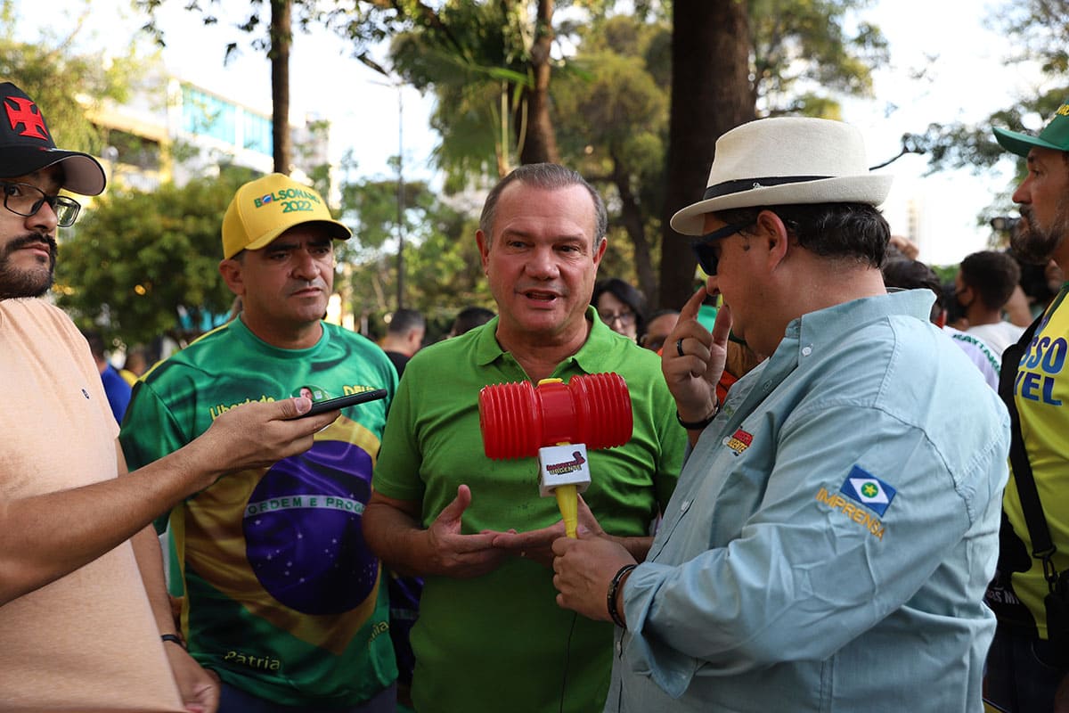 Ato pro bolsonaro praça 8 de abril