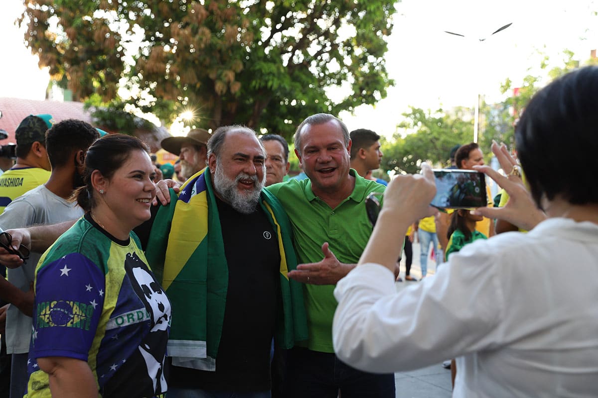 Ato pro bolsonaro praça 8 de abril