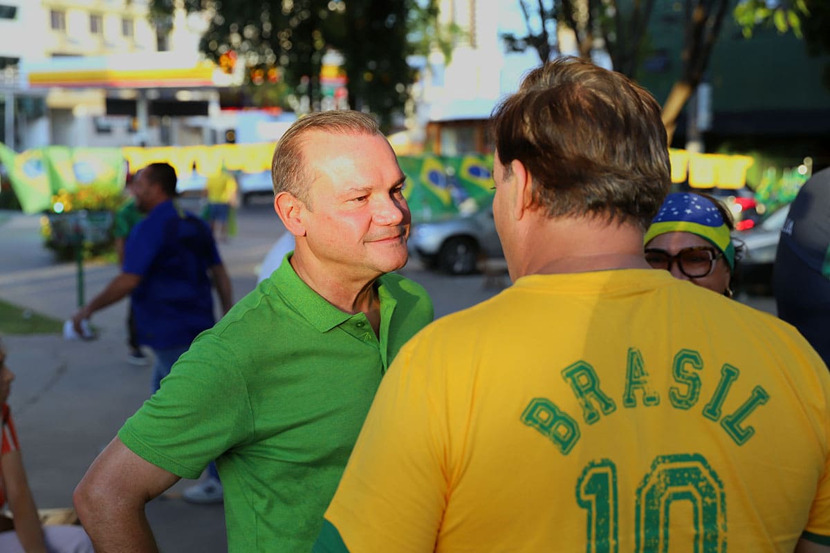 Ato pro bolsonaro praça 8 de abril