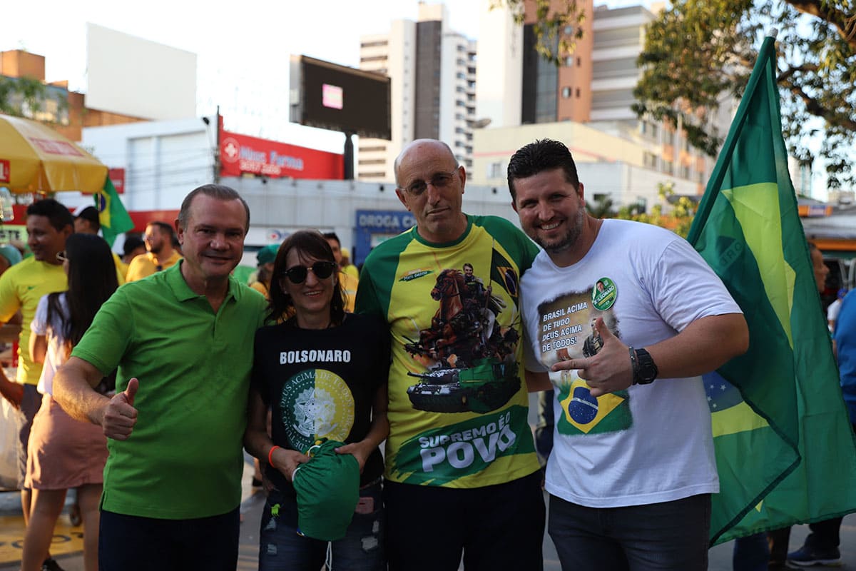 Ato Pró-Bolsonaro em Cuiabá (01/05)