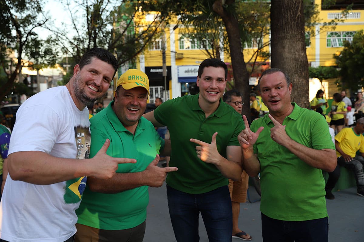 Ato Pró-Bolsonaro em Cuiabá (01/05)